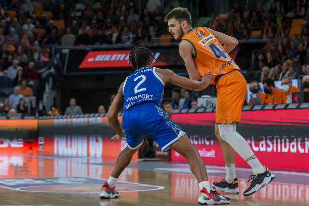 出球发起反 出球发起反