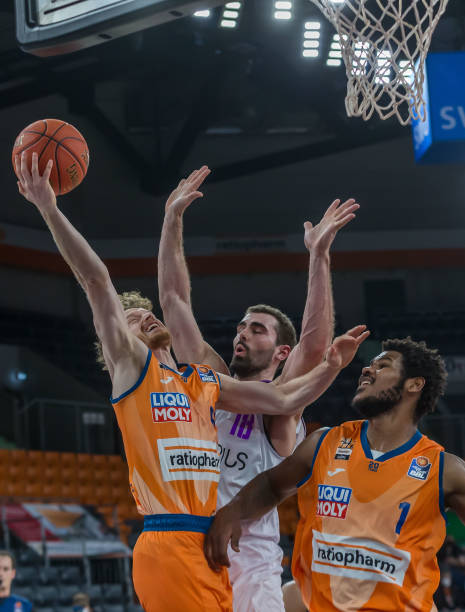 你要我继续 你要我继续